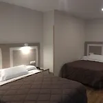 Guest house Hostal Toledo 2*