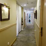 Hostal Toledo Guest house 2*