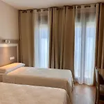 Hostal Toledo Guest house 2*