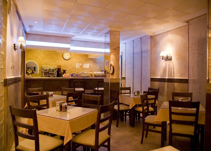 Hostal Toledo Guest house 2*