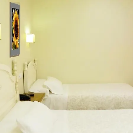 Πανσιόν Hostal Toledo 2*