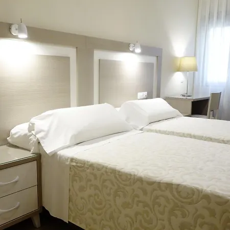 Πανσιόν Hostal Toledo 2*