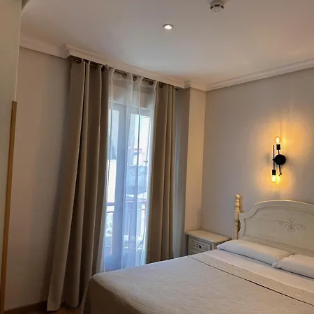 Πανσιόν Hostal Toledo