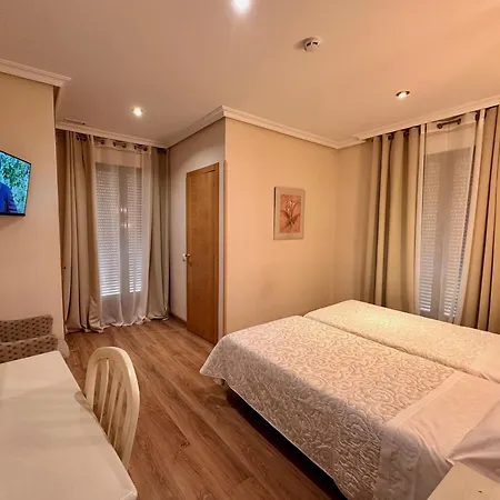 Hostal Toledo Πανσιόν 2*