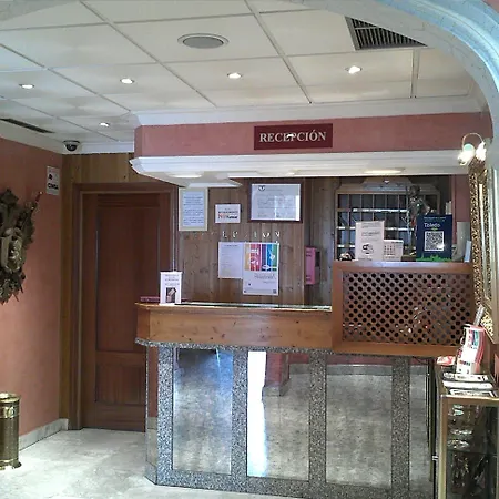 Hostal Toledo Πανσιόν Τολέδο