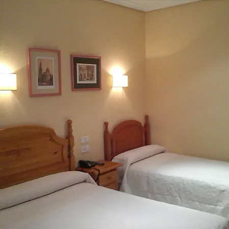 Hostal Toledo Guest house