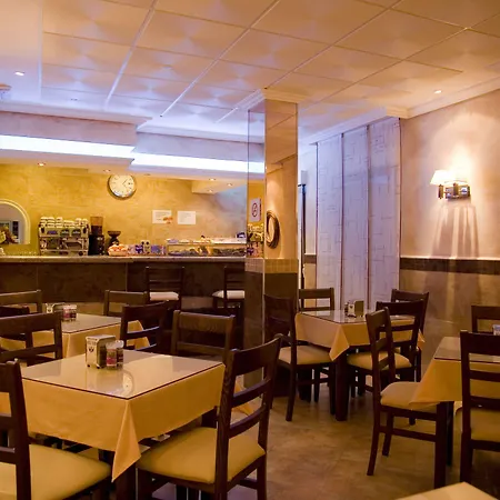 Hostal Toledo Guest house 2*