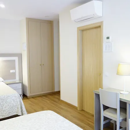 Hostal Toledo Πανσιόν 2*