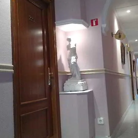 Hostal Toledo Πανσιόν 2*