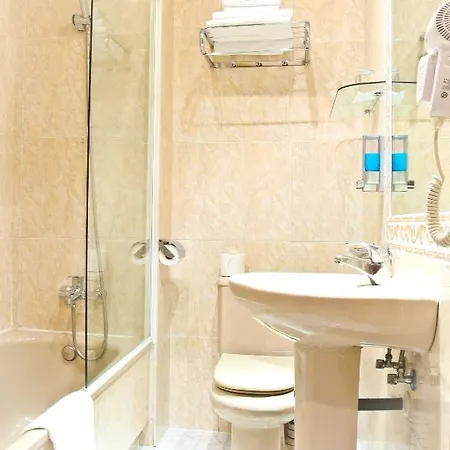 Πανσιόν Hostal Toledo 2*