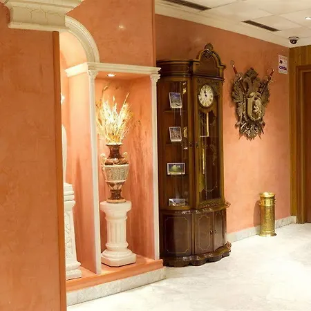 Πανσιόν Hostal Toledo 2*
