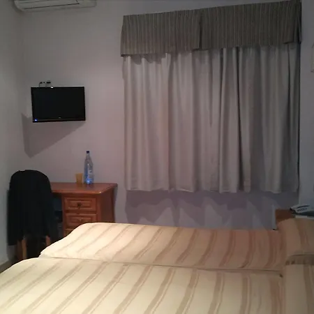 Πανσιόν Hostal Toledo