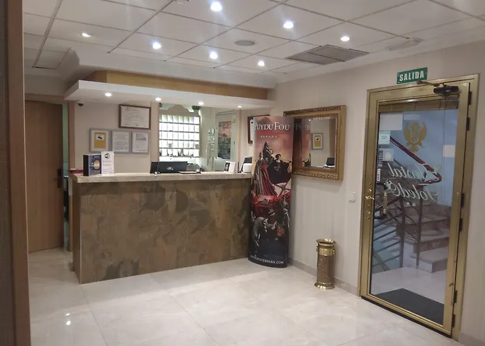 Hostal Toledo Guest house 2*