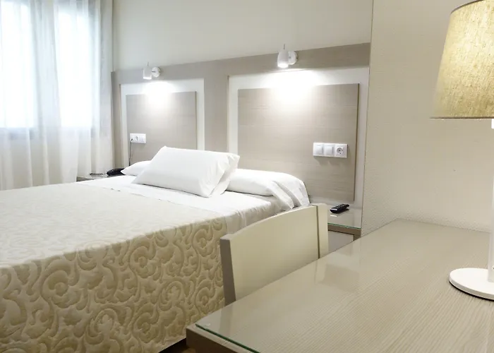 Hostal Toledo Guest house 2*